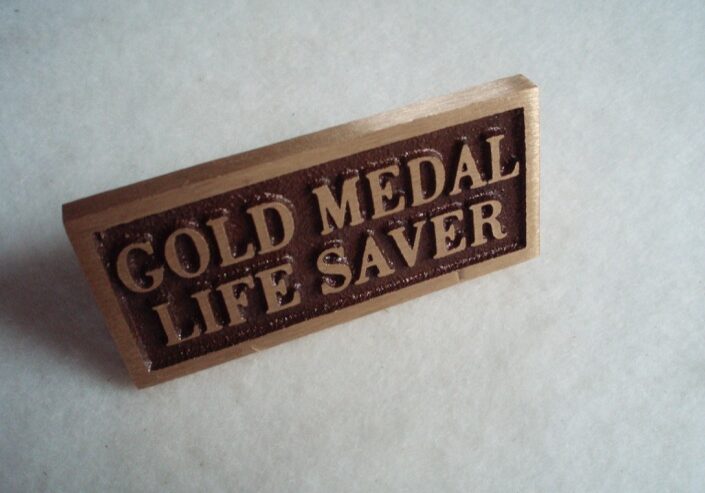 gold-medal-life-saver-insignia
